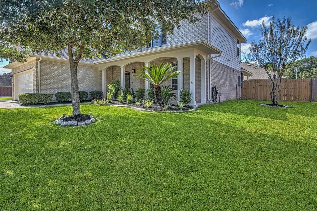 Photo of 24403 Redrock Falls, Tomball, TX 77375 (MLS # 48315996)