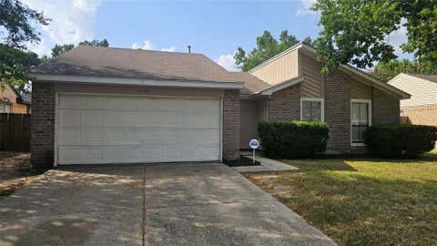 Photo of 4250 Southchase Lane, Houston, TX 77014 (MLS # 2736612)