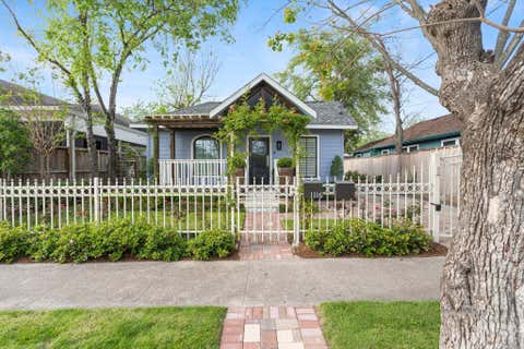 Homes For Sale - 1116 Nadine Street<br/> Houston, TX 77009
