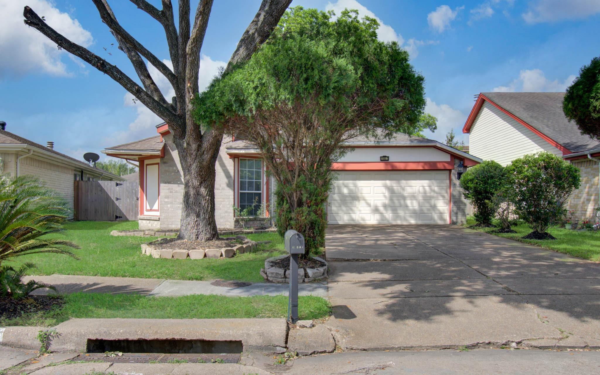 11807 Basilica Street