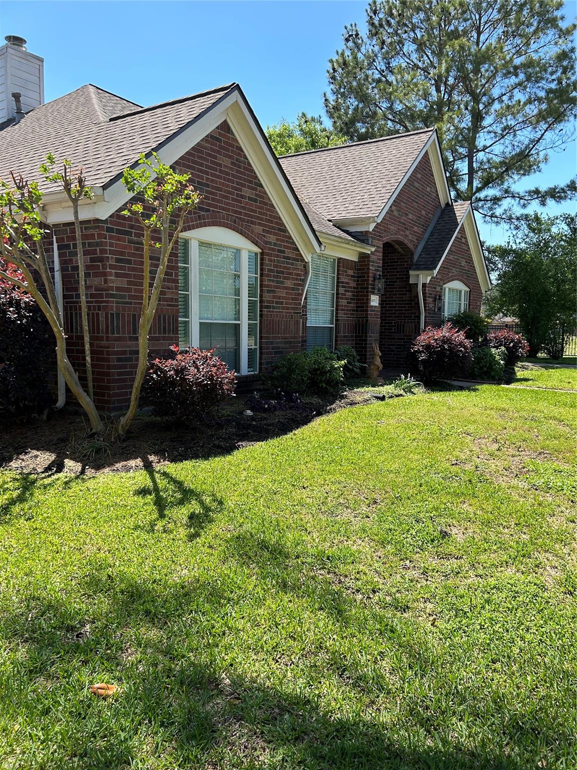 18419 Autumn Park Dr