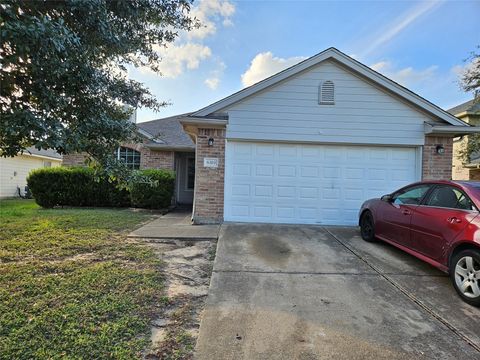 Homes For Sale - 6319 Nullarbor Court<br/> Katy, TX 77449