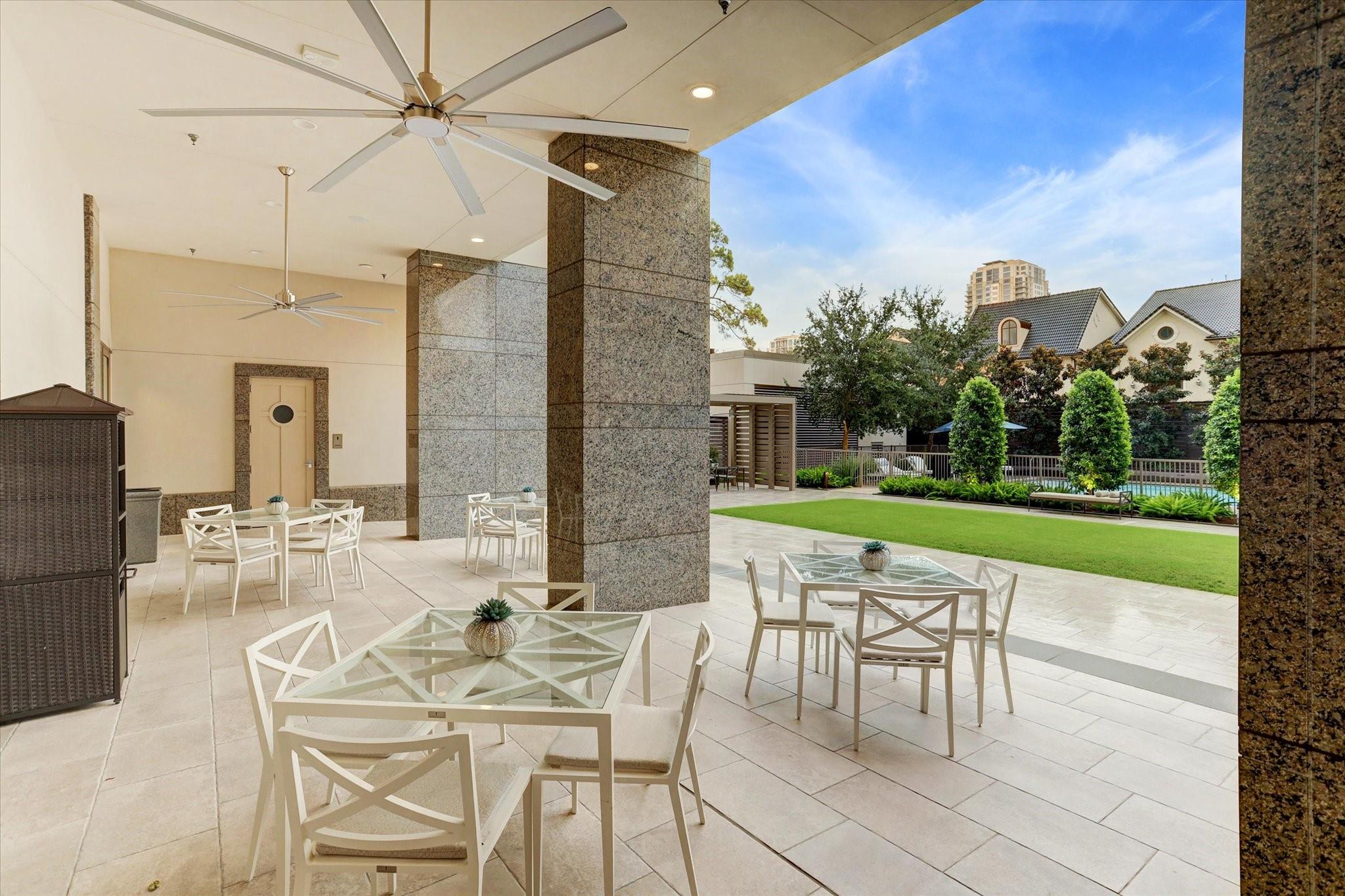 1275 S Post Oak Lane 2502