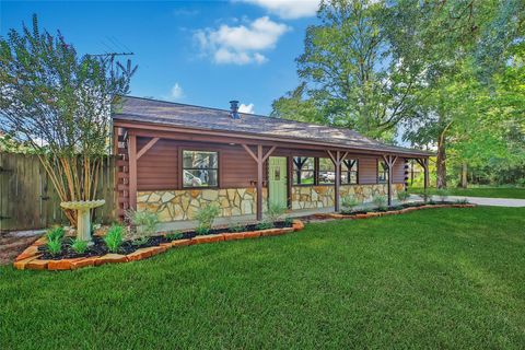 Photo of 26563 Lazy Lane, Magnolia, TX 77355 (MLS # 43283439)