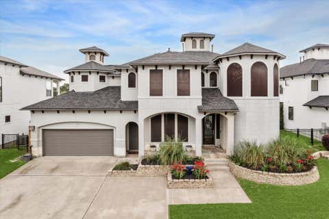 Photo of 1830 Lakeside Drive, Seabrook, TX 77586 (MLS # 88979885)