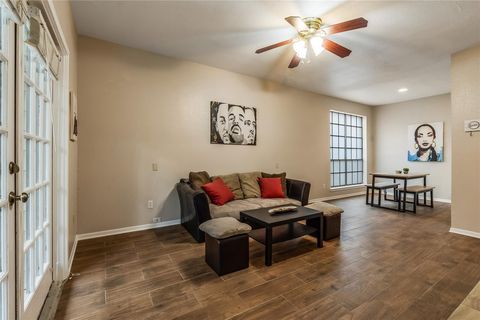 Tiny photo for 8055 Cambridge Street #43, Houston, TX 77054 (MLS # 4440276)
