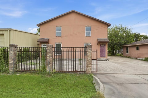 Photo of 11375 Allwood Street, Houston, TX 77093 (MLS # 64123031)