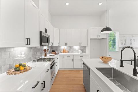 Photo of 1008 Tuskegee Heights Lane, Houston, TX 77091 (MLS # 95211094)