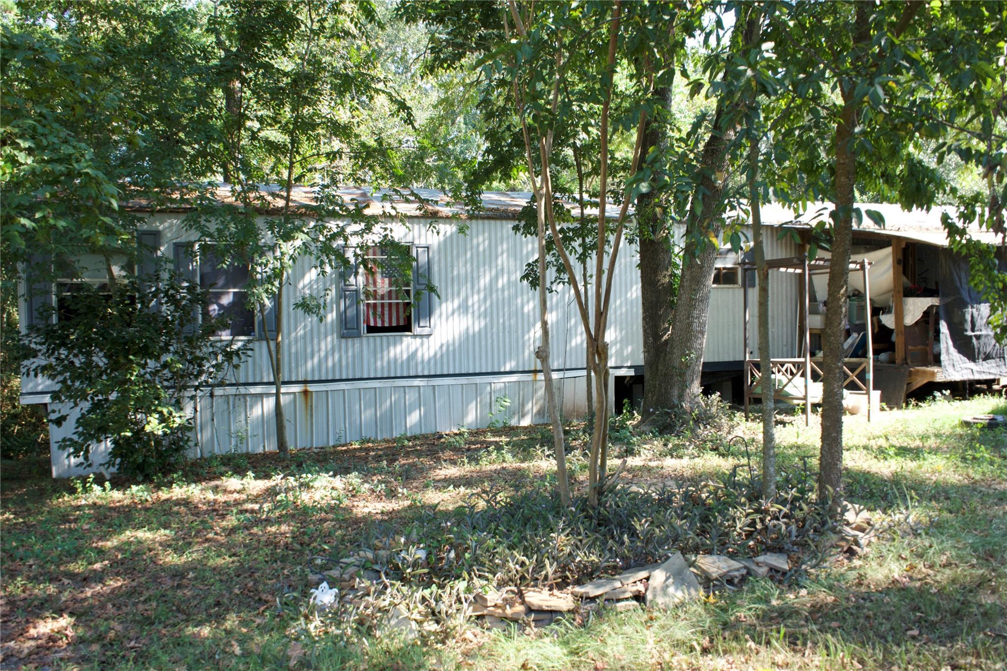 30727 Lake Edge Lane