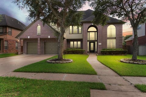 Photo of 3915 Garnet Falls, Sugar Land, TX 77479 (MLS # 37920485)