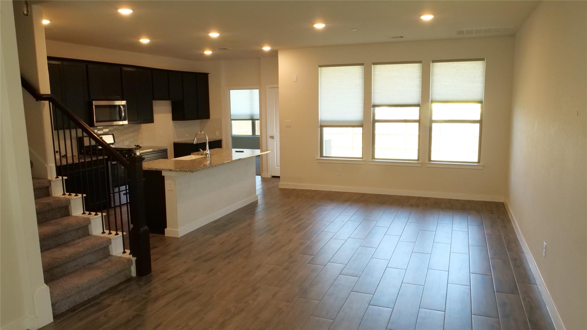2500 Forest Creek Drive 602