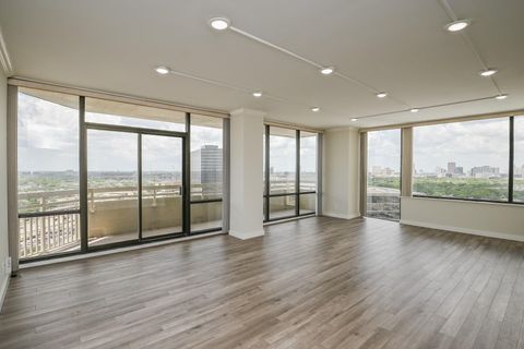 Photo of 15 Greenway Plaza #19F, Houston, TX 77046 (MLS # 59419961)