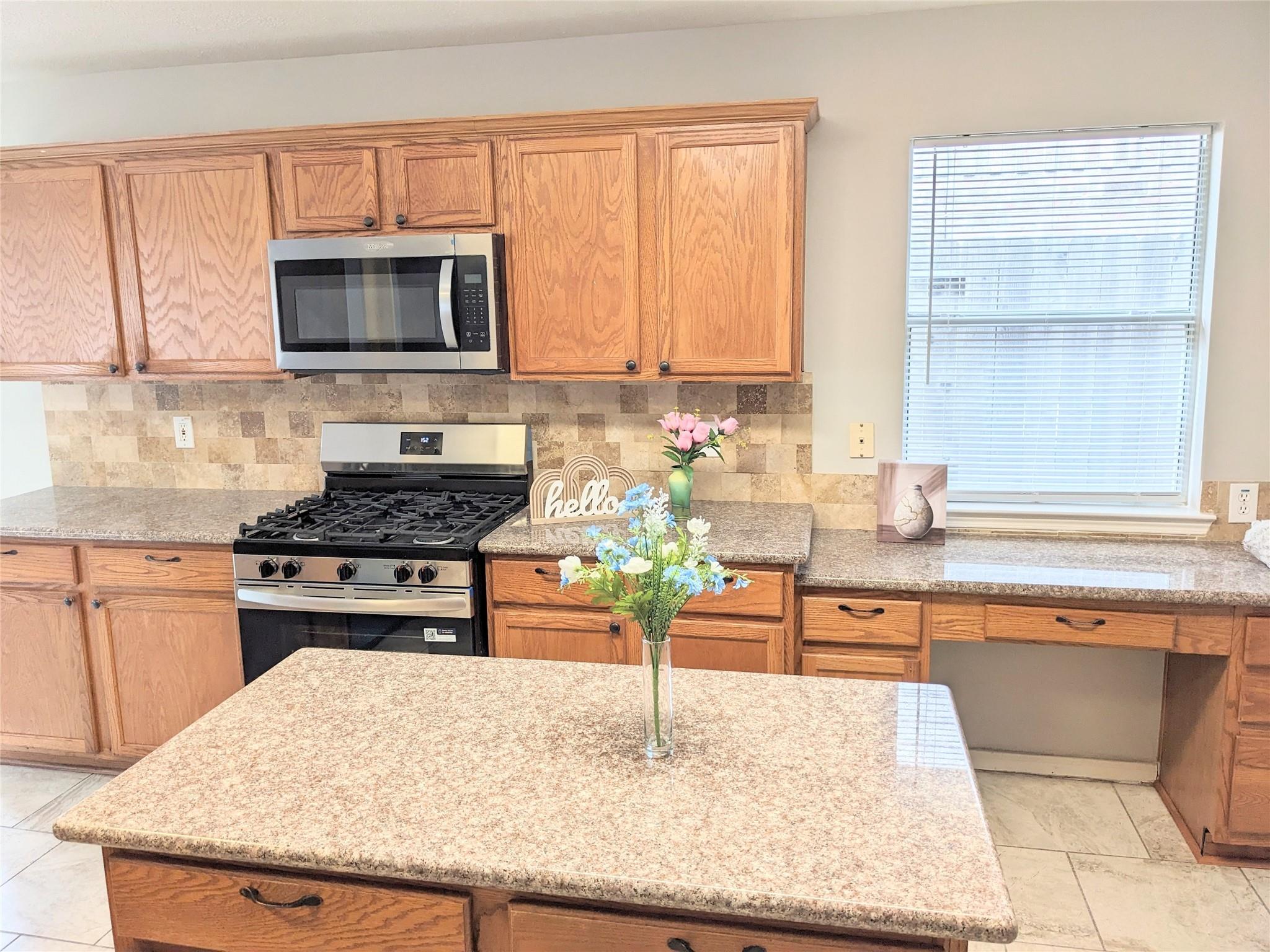 2423 Daneswood Court