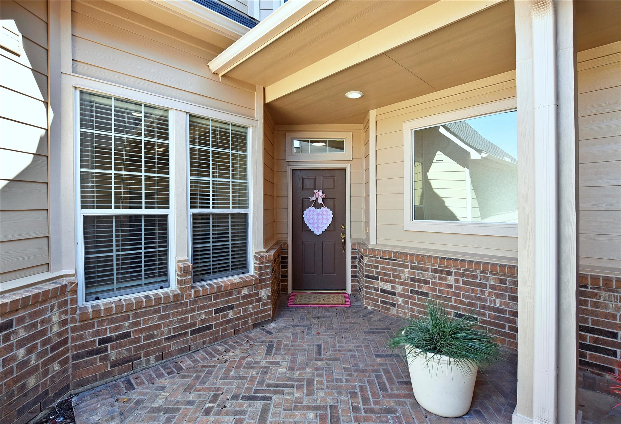 8814 Silent Willow Lane