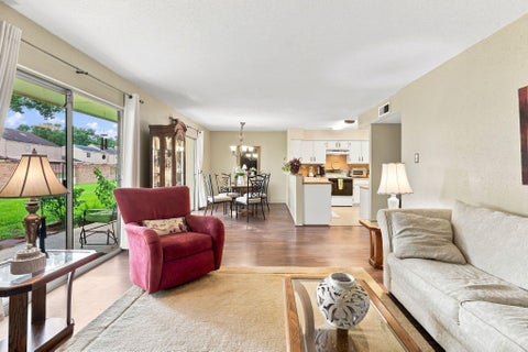 Photo of 14515 Wunderlich Drive #305, Houston, TX 77069 (MLS # 68913075)