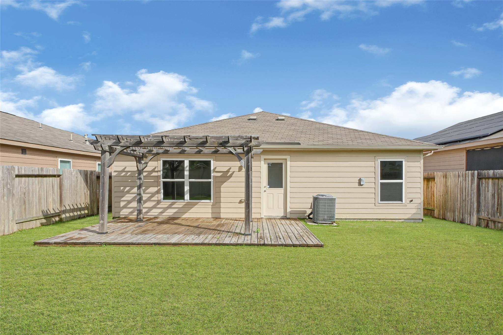 11122 Hillside Creek Drive