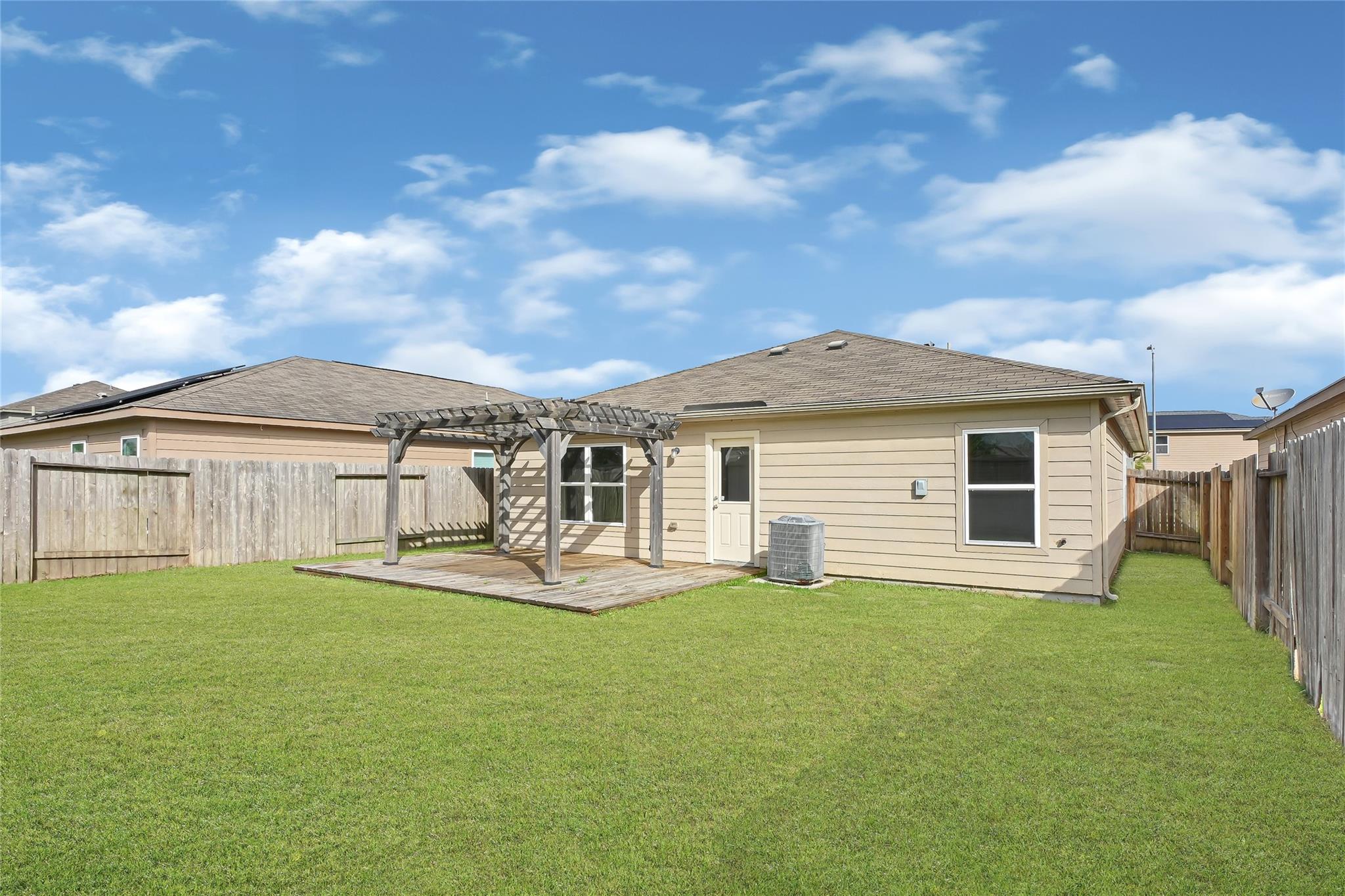 11122 Hillside Creek Drive