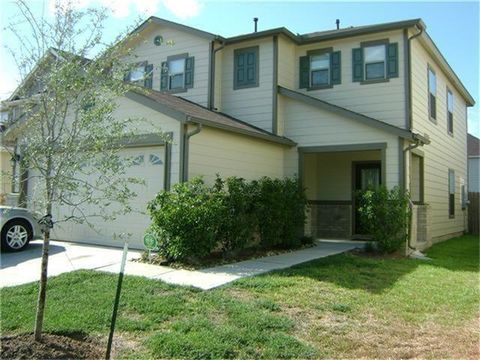 Photo of 2639 Skyview Knoll Court, Houston, TX 77047 (MLS # 74841001)