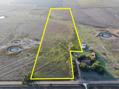 Vacant Land For Sale - 5895 Farek-loth Road Rd<br/> Schulenburg, TX 78956
