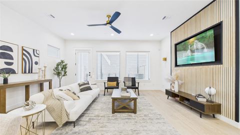 Photo of 5410 Nolda Street #C, Houston, TX 77007 (MLS # 4514993)