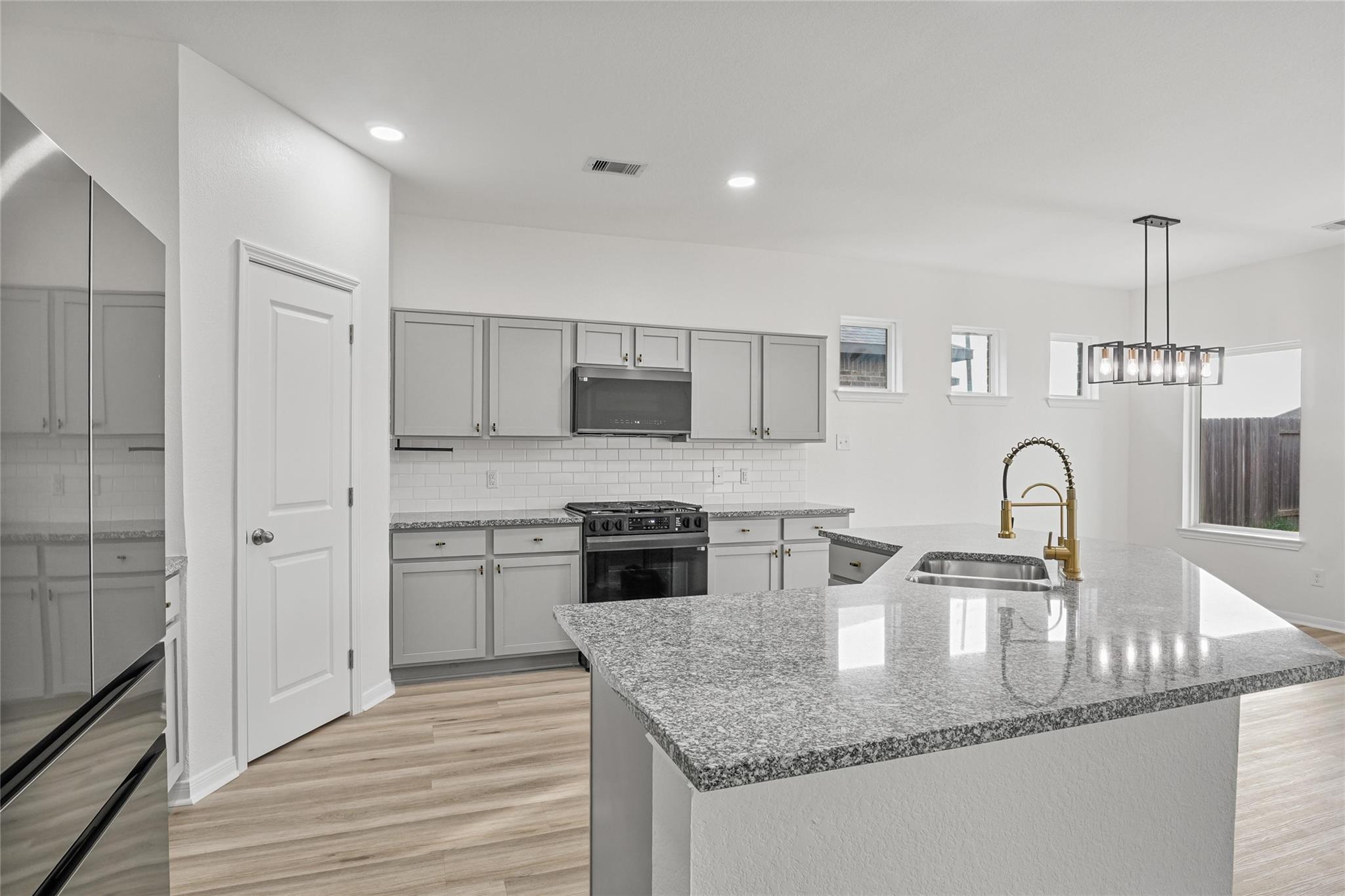 10511 Kings River Drive