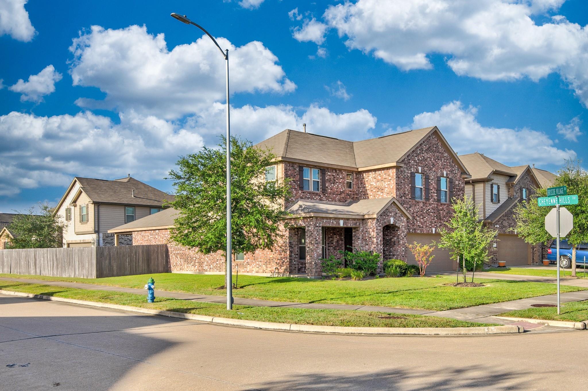 25342 Briscoe Village Drive