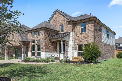 Photo of 12702 Playa Cove Lane, Texas City, TX 77568 (MLS # 72840434) Photo of 12702 Playa Cove Lane, Texas City, TX 77568 (MLS # 72840434)