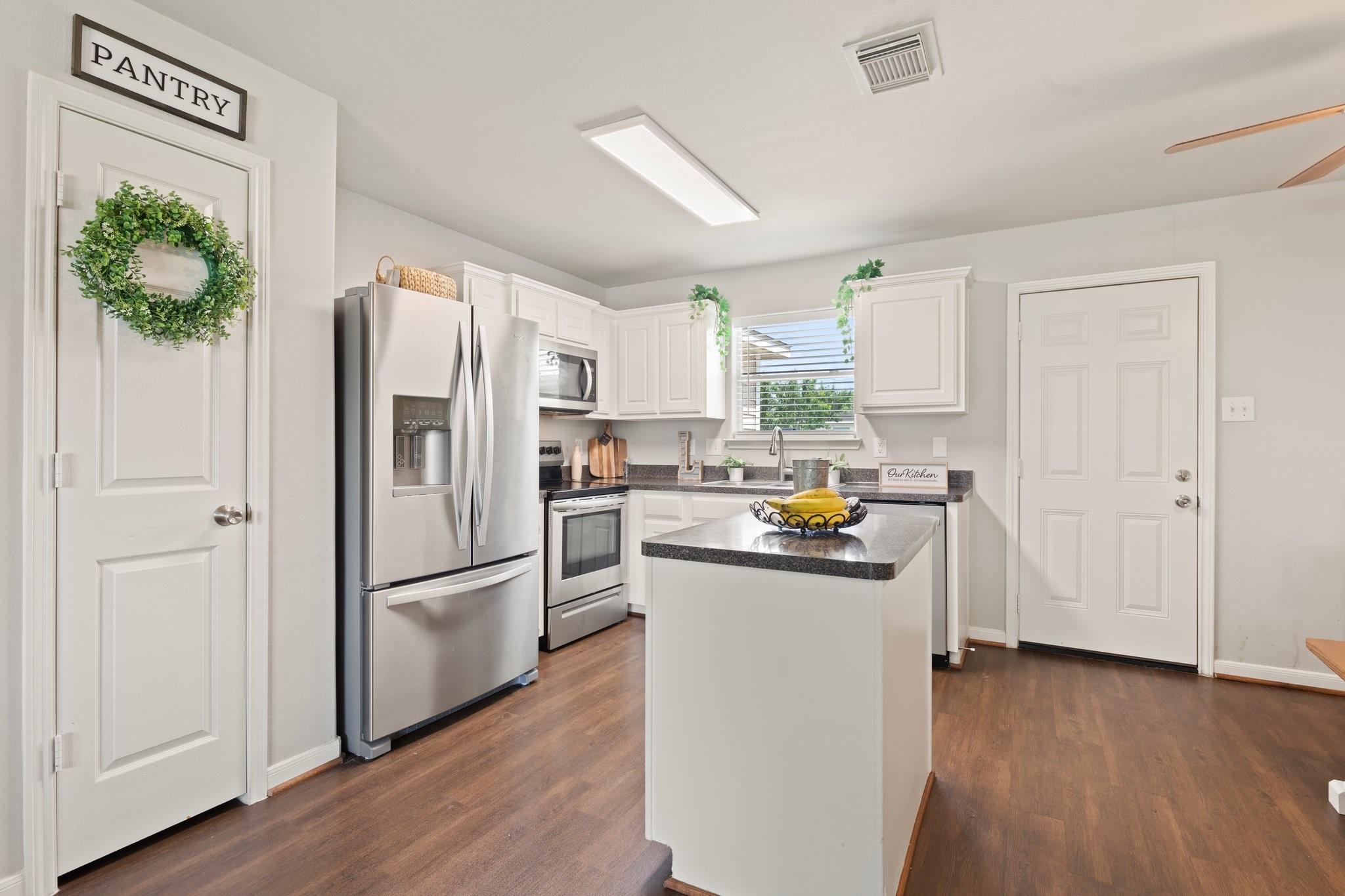 4423 Olive Field Court