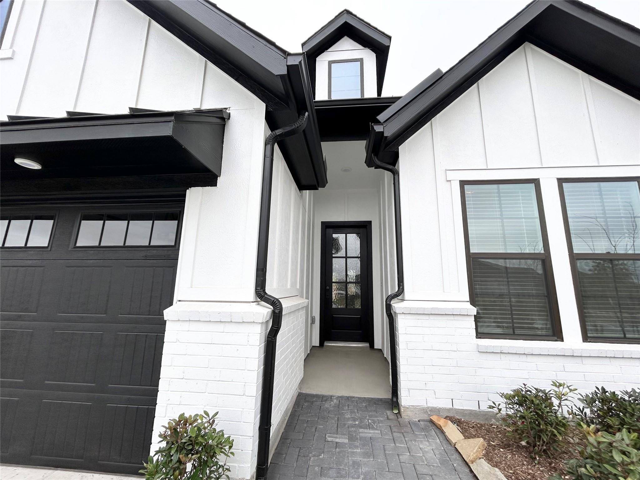15310 Spanish Ranchos Ways