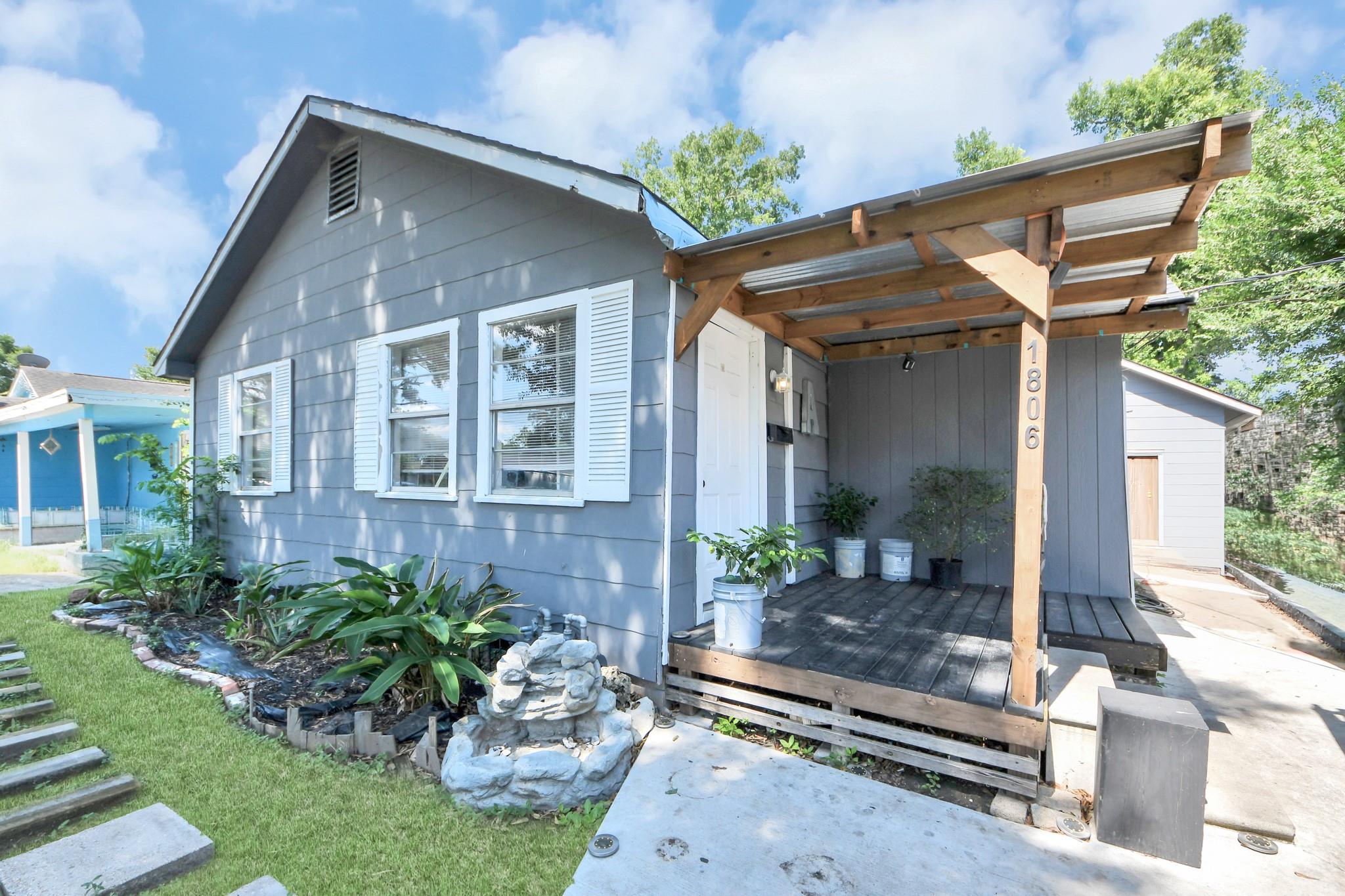 1806 Miami Road