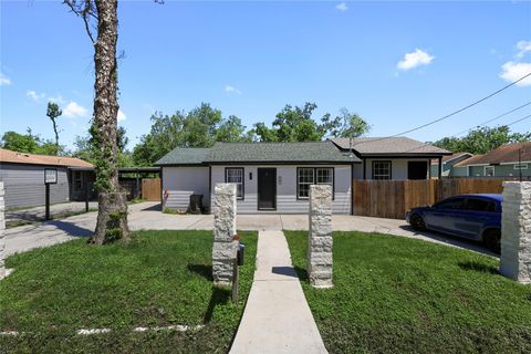 Photo of 7508 Glass Street, Houston, TX 77016 (MLS # 3086938)