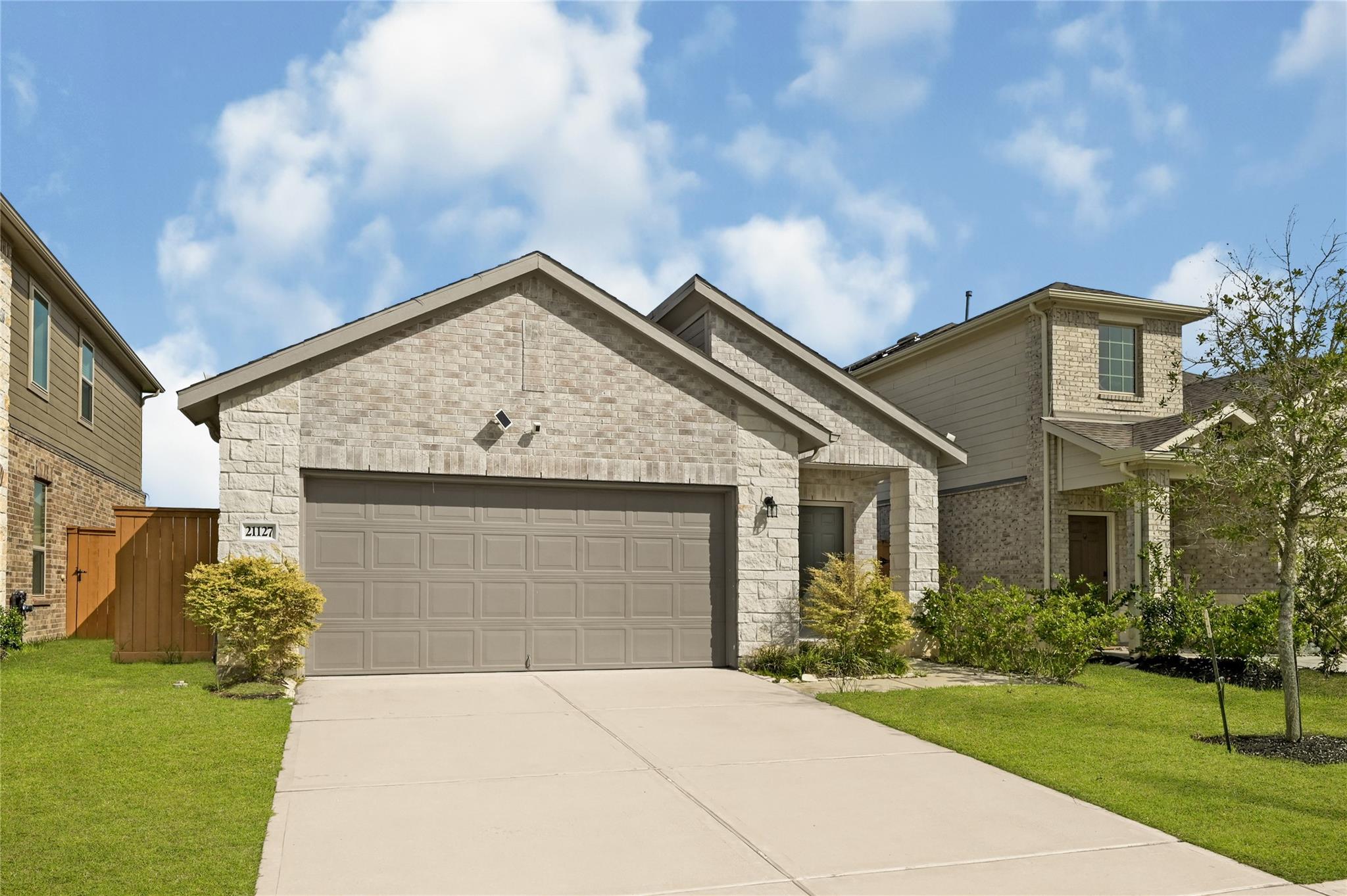 21127 Dolphin Bay Ln