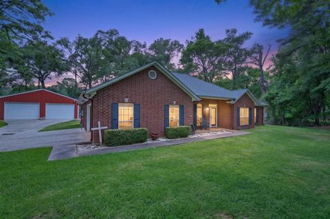 Photo of 313 Cr 2152, Nacogdoches, TX 75965 (MLS # 46189873)
