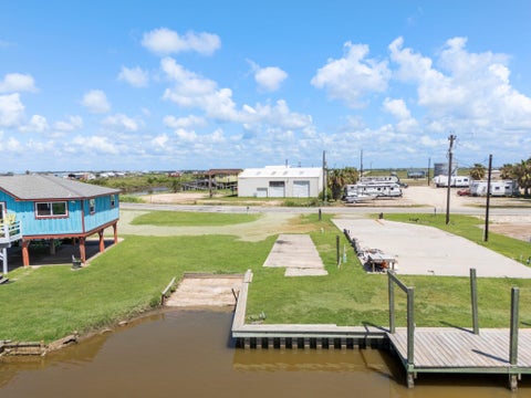 Photo of 2237 Carancahua Street, Sargent, TX 77414 (MLS # 73692676)