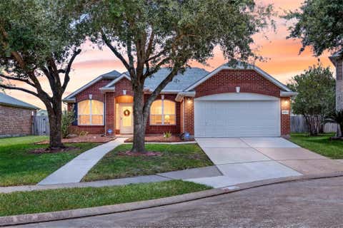Photo of 14810 Stocklin Court, Sugar Land, TX 77498 (MLS # 16980058)