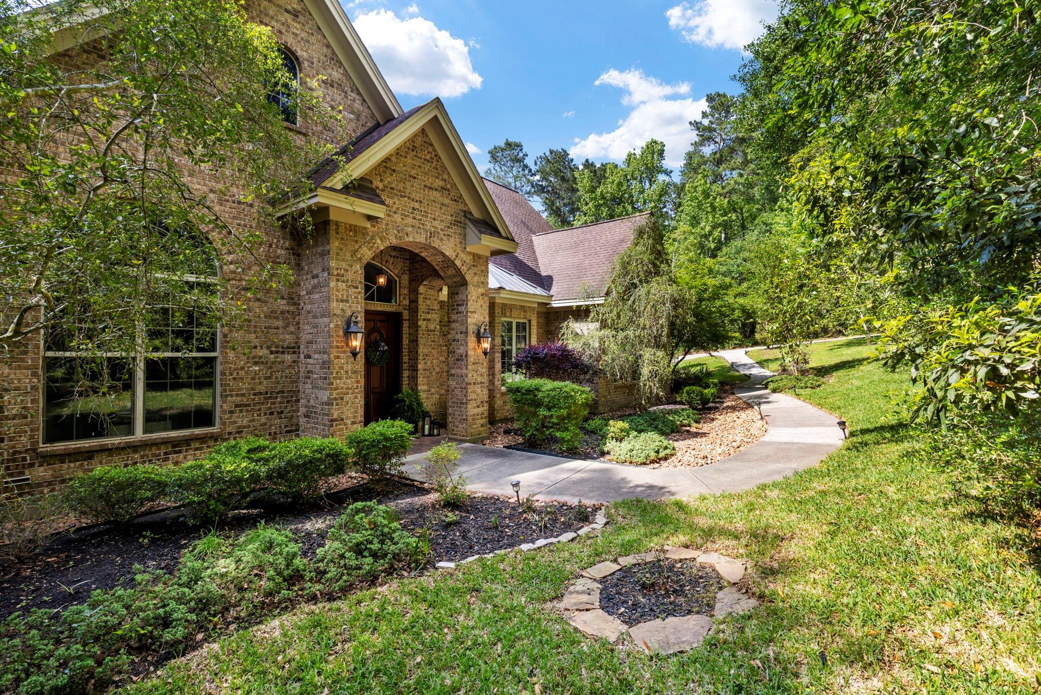 7421 Enchanted Stream Drive