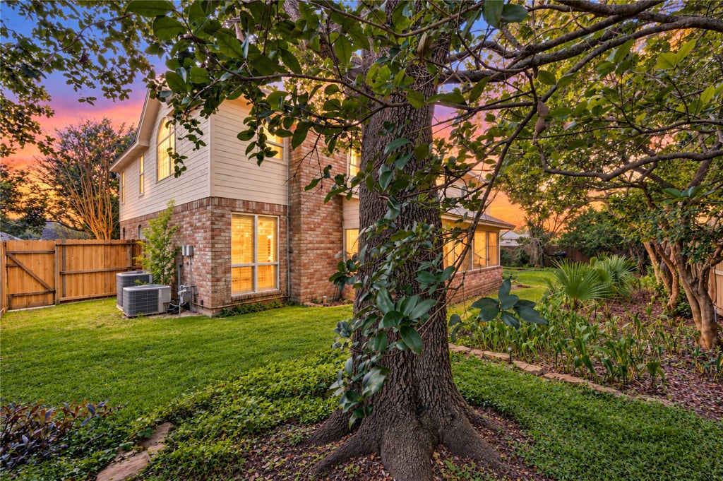 Photo of 1703 Stemply Court, Houston, TX 77094 (MLS # 8610224)
