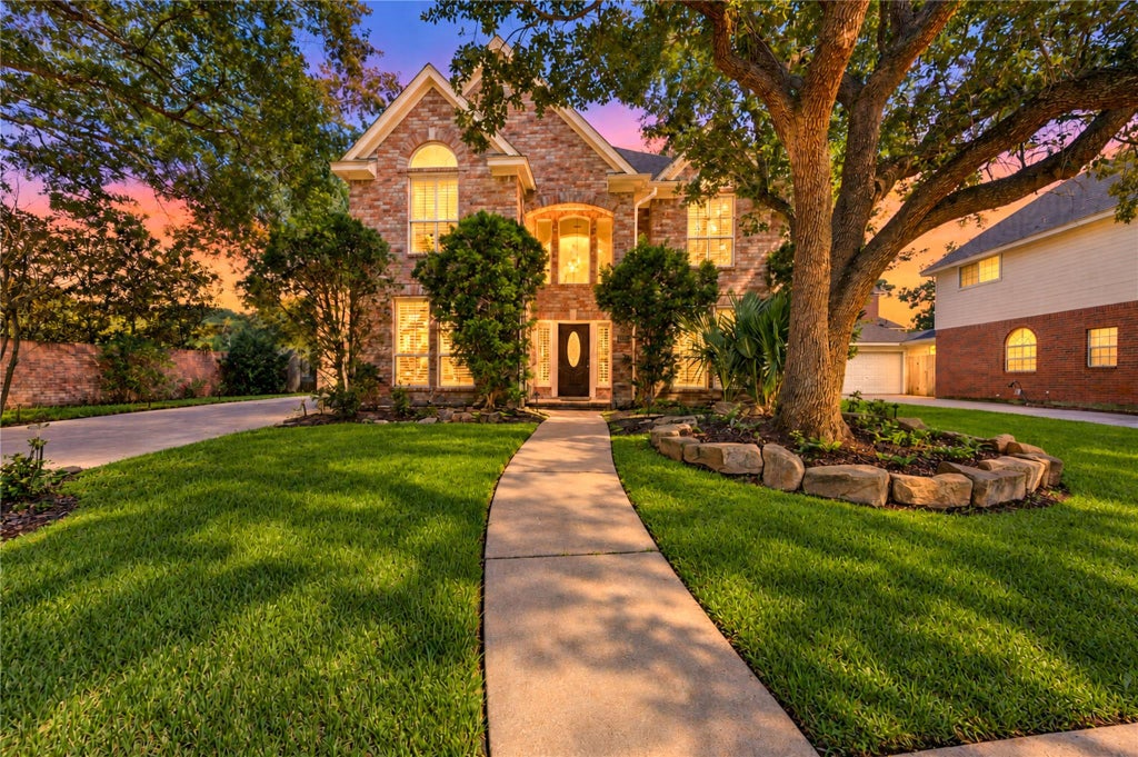 Photo of 1703 Stemply Court, Houston, TX 77094 (MLS # 8610224)
