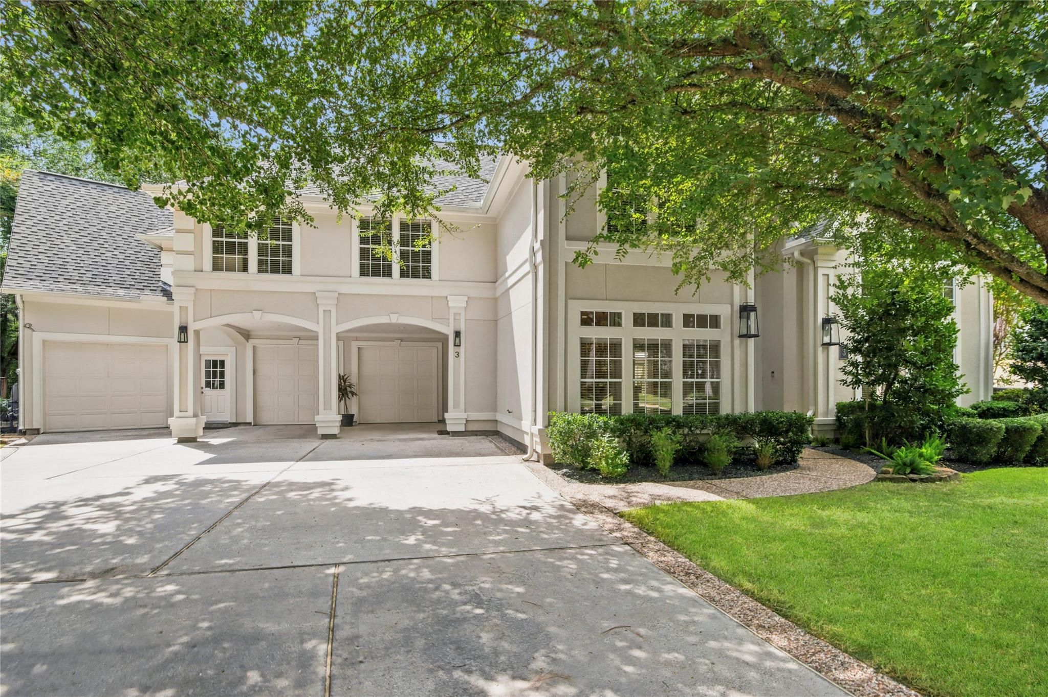 3 Edgecliff Place