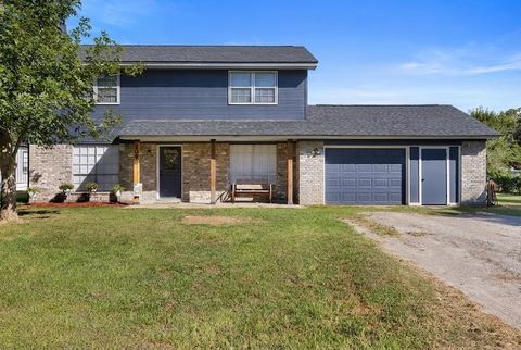 2098 Cedar Creek Road Hearne TX 77859