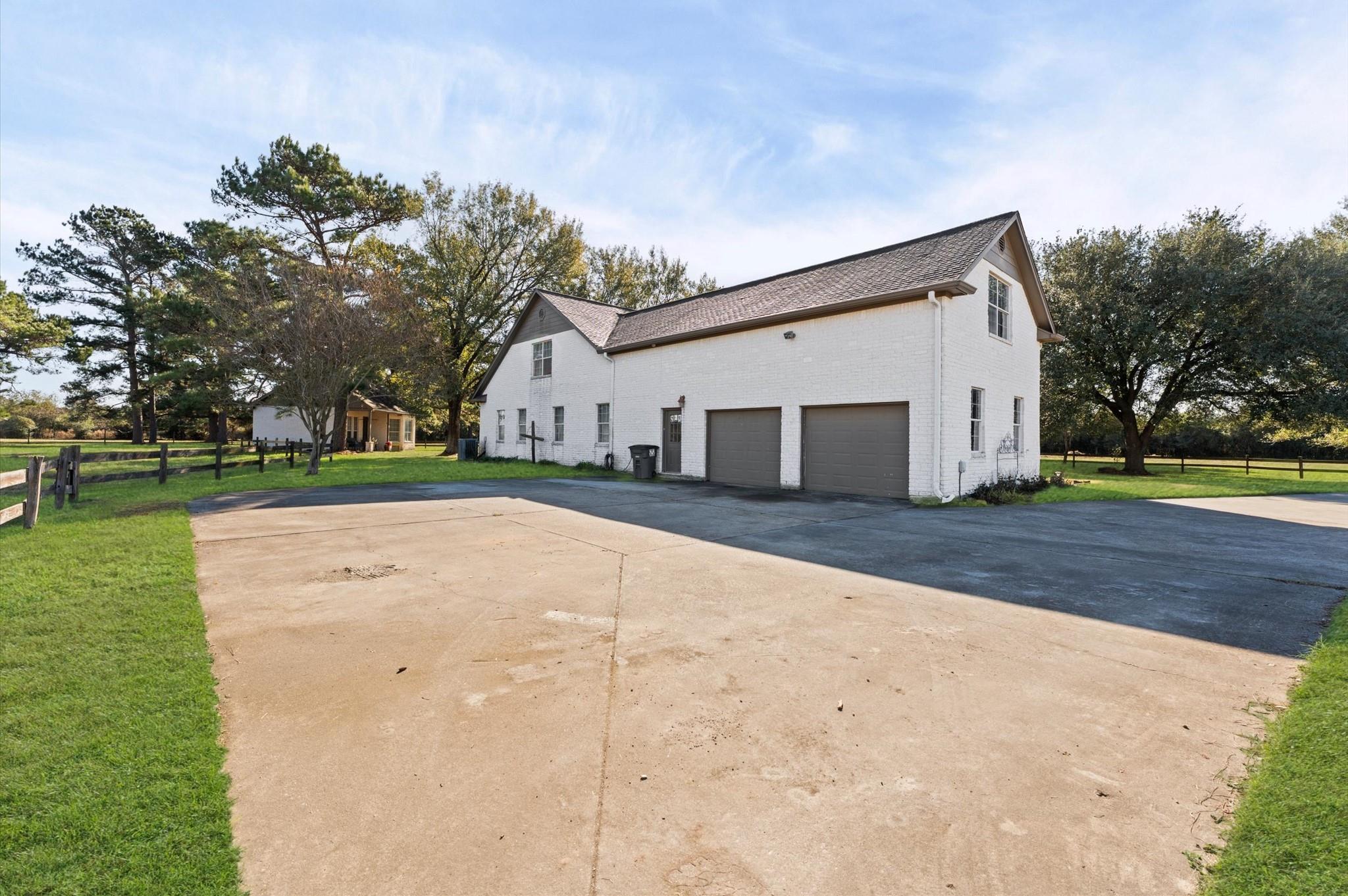 21550 & 21554 Mueschke Road