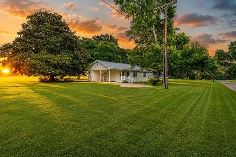Photo of 2710 County Road 2274, Cleveland, TX 77327 (MLS # 7861160)