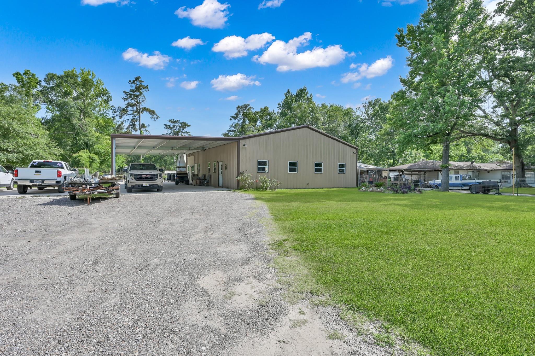 9141/9145 Oak Arbor Drive