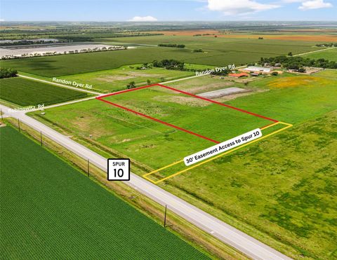 Photo of 0 Patton / Tx-10 Spur / Spur 10 / Hwy 36 Bypass, Rosenberg, TX 77471 (MLS # 15457664)