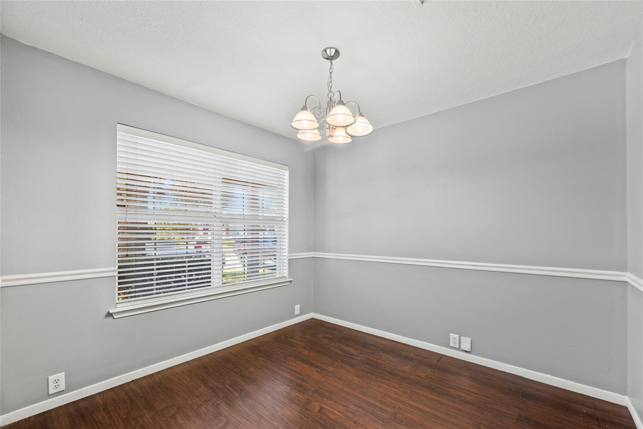 16602 Grenada Falls Drive