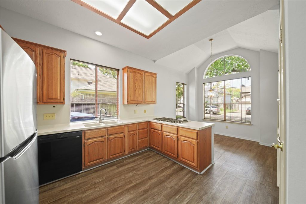 Photo of 2923 Plantation Wood Lane, Missouri City, TX 77459 (MLS # 69585587)