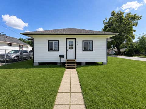 Photo of 400 W Republic Avenue, Baytown, TX 77520 (MLS # 15344304)