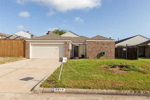 Photo of 9614 Langdon Lane, Houston, TX 77036 (MLS # 26243020)