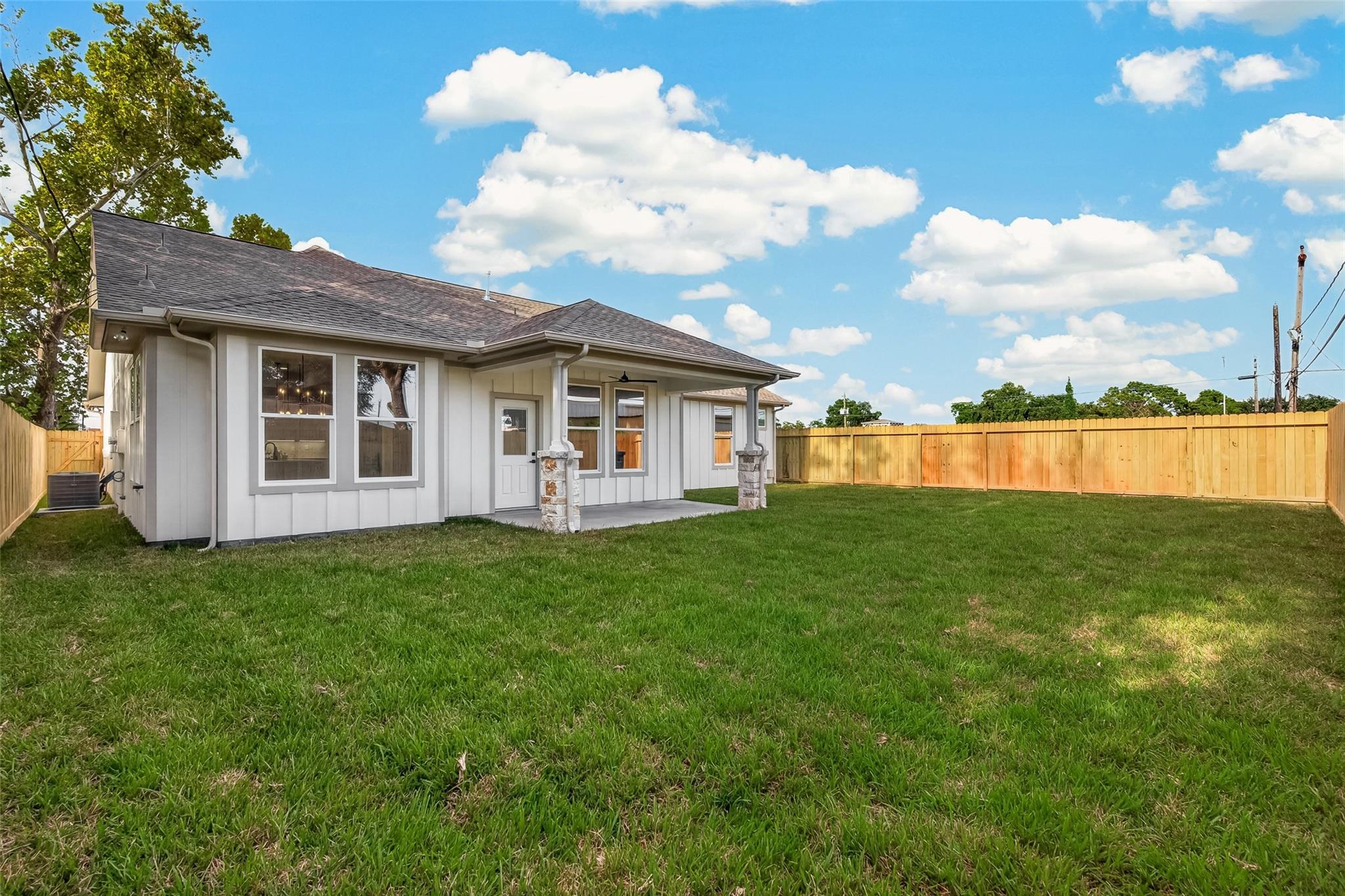 7438 Stephanie Drive