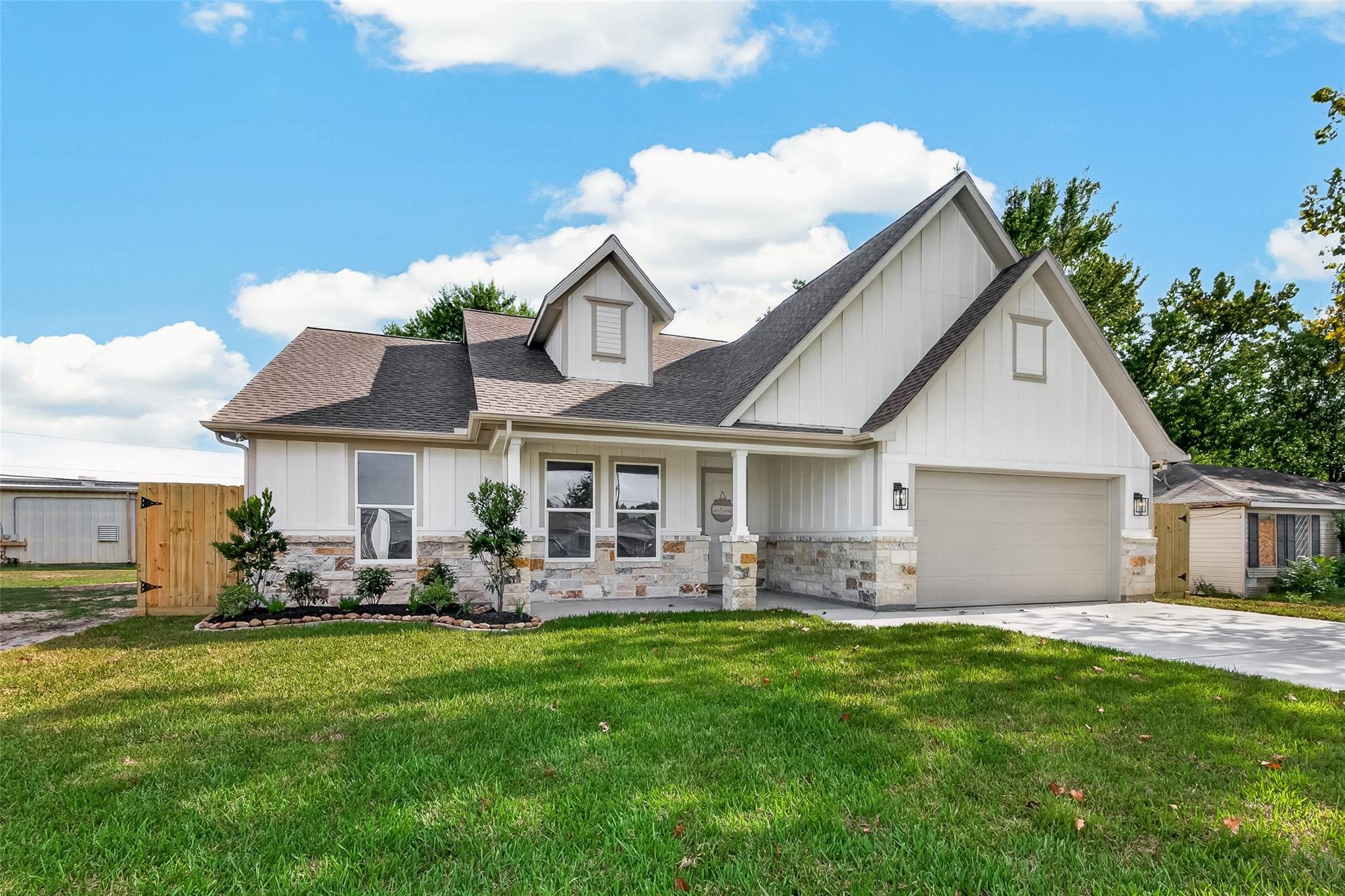 7438 Stephanie Drive